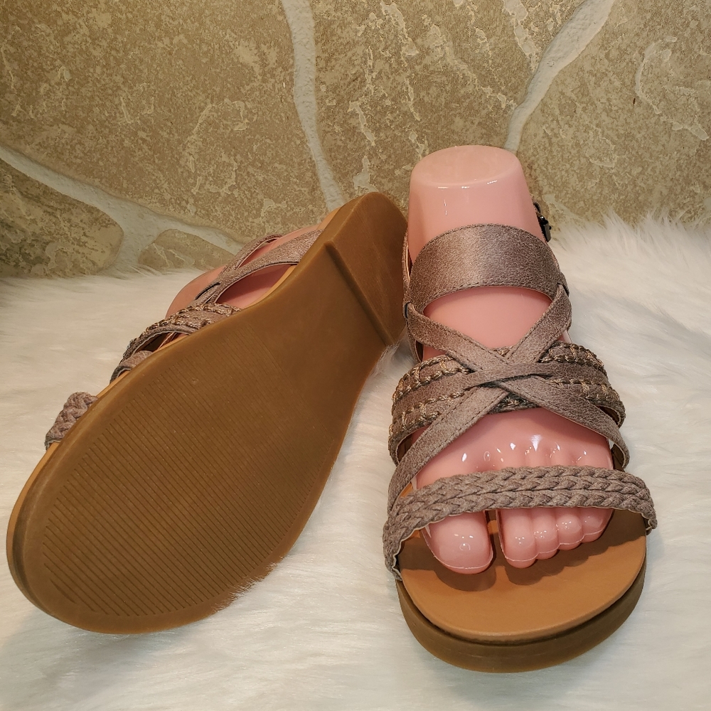 WOMENS SANDALS NOT RATED - Picture 9 of 9